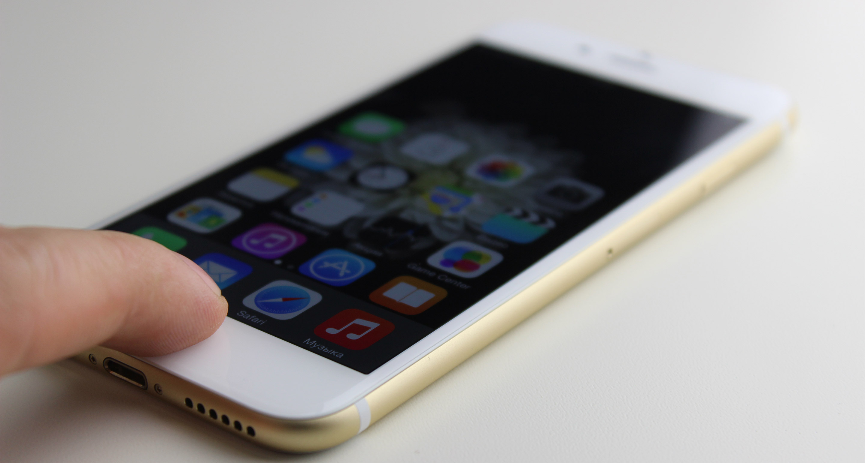 Огляд iphone 6 і iphone 6 plus touch id