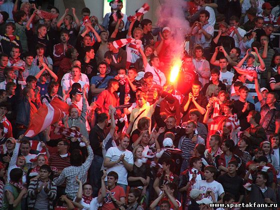 Okolofutbol - Spartak Spartak szurkolók helyszínen helyszínen