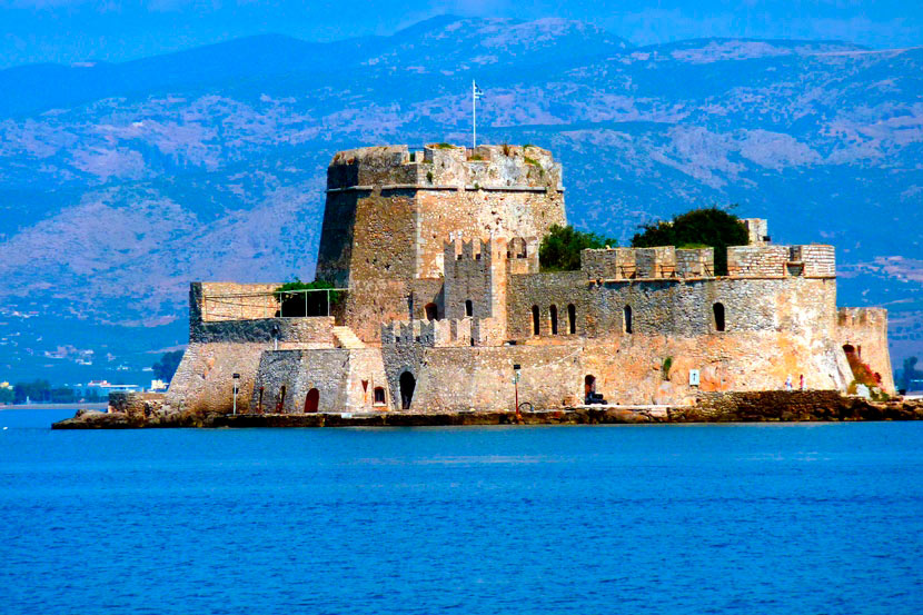 Cetatea insula Burtsi istorie, descriere, fotografie