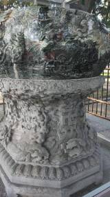 Beihai Park - az egyik legnépszerűbb parkok Pekingben, a kínai akcentussal (a) Beihai Park - az egyik legnépszerűbb parkok Pekingben, a kínai akcentussal