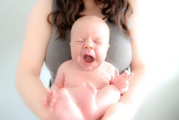 Produse care cauzează colici la nou-născuți cu alăptare