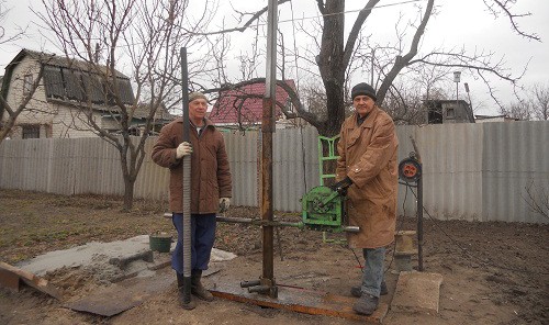 Свердловина своїми руками глибина і способи буріння