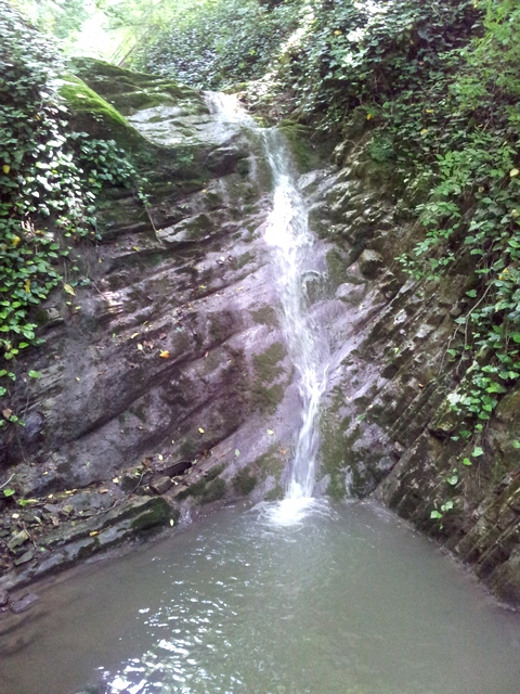 Sochi Berendeyevo regatul (cascade, fotografie, cum să ajungi acolo), Gelendzhik de la kabardinka la tehshebsa