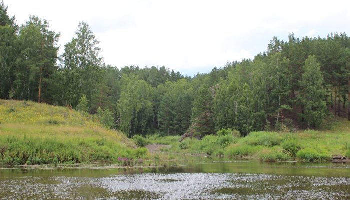 Rafting pe malul râului - Uralul nostru