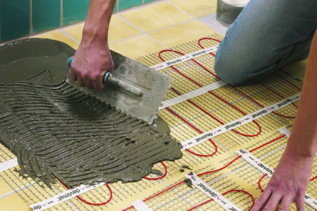 Стяжка для теплої підлоги різновиди, плюси і мінуси суміші, особливості складу