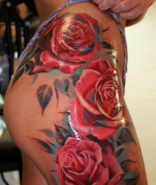 Tetoválás a női csípő egy csomó fénykép, urkagany 18