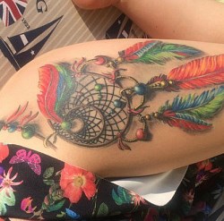 Tetoválás a női csípő egy csomó fénykép, urkagany 18
