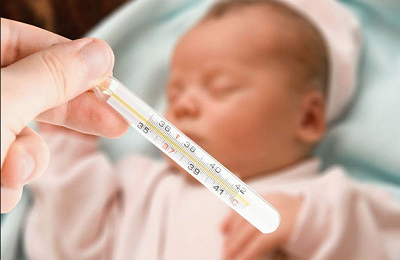 A hőmérséklet a gyermek után bőrteszt-e a nő, és mit kell csinálni