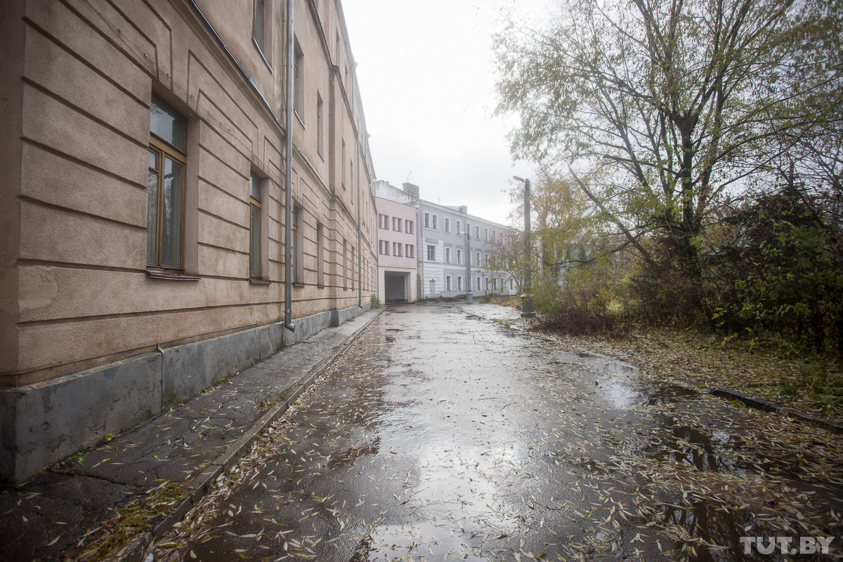 Acum, totul este clar de ce demolează clădirea celui de-al doilea spital și 