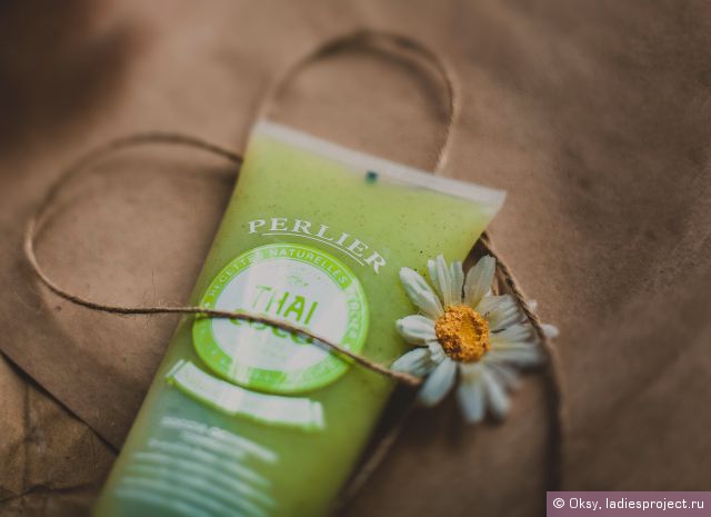 Exfoliant cu gel de duș tonifiant - thai coco - de la perlier - recenzii, fotografii și preț