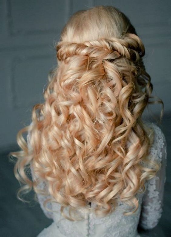 Топ 200 найбільш неймовірно милих весільних зачісок для довгого волосся