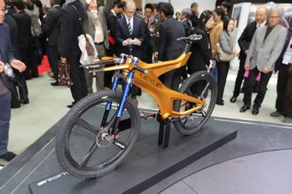 Bicicleta de lexus pe an - nici o zi fără bicicletă, versiune mobilă