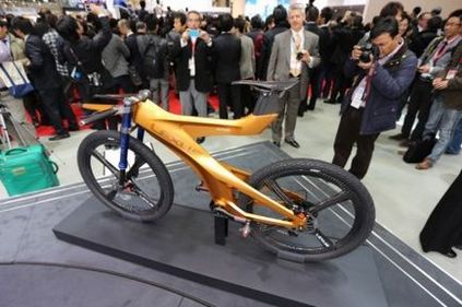 Bicicleta de lexus pe an - nici o zi fără bicicletă, versiune mobilă