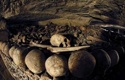 În adâncurile catacombelor pariziene - clădiri misterioase - știri