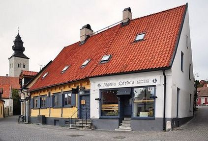 Visby - Guide, fotók, látnivalók (ruha Dubai turisták) Visby - Guide, fotók, épületek