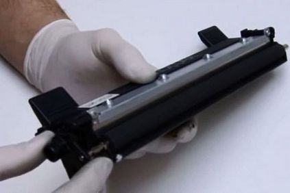 A patronok kitöltési Brother HL 1110r lézernyomtató fotoinstruktsiya lépésről lépésre és videó (testvére) A patronok kitöltési Brother HL 1110r lézernyomtatókhoz és videó lépésről lépésre fotoinstruktsiya