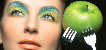 Зелений макіяж - зелене яблуко
