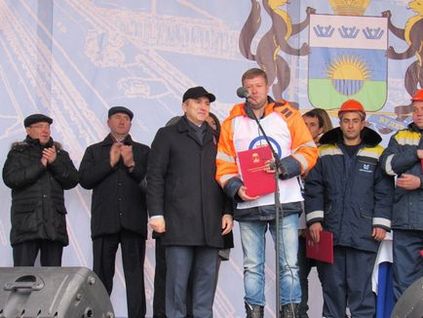 Моторошні стики і голімий піар ... не все Тюменці задоволені новою розв'язкою на Федюнінського - Мельникайте