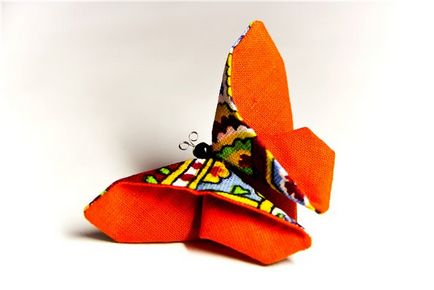 Fluture din țesătură cu mâini proprii în tehnica origami cu clasă de master