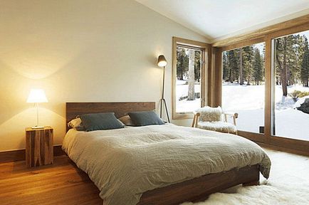 Білосніжна скандинавська спальня (30 фото)
