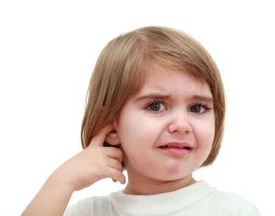 Mă doare urechea copilului ce trebuie să facă, primul ajutor și ce trebuie tratat acasă