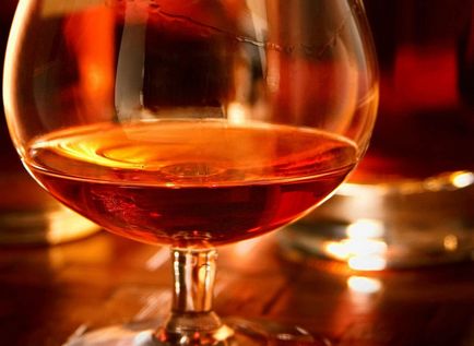 A konyak a brandy, amely eltér a legjobb konyak vagy brandy