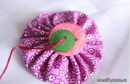 Flori yo-yo în design de perdele și alte textile de origine, perdele, lambrequins, textile de origine
