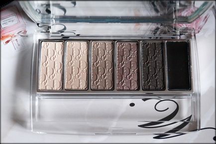 Dior reviver pentru ochi iluminând paleta de ochi neutre în umbră 001