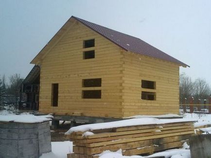 Készült házak gerendák 10-10 projektek egyszintes tetőtér (ház tetőtéri) Készült házak gerendák 10-10 projektek egyszintes tetőtér