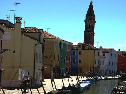 Excursie la Burano, o casă în Italia