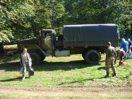 Grachevsky Pass, sau 60 de kilometri de pe șosea pe 