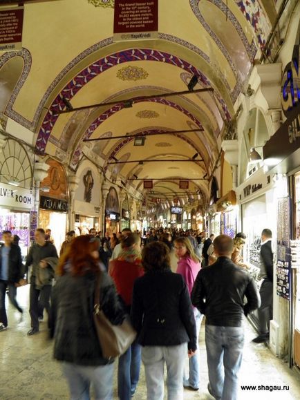 Marele Bazar din Istanbul nu este doar o piață