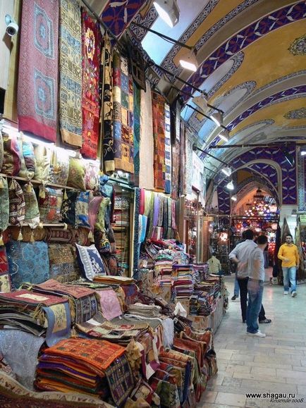 Marele Bazar din Istanbul nu este doar o piață