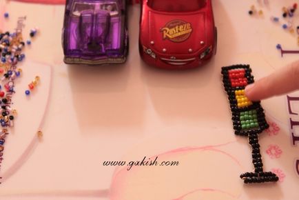 Іграшки з бісеру схеми бісероплетіння світлофор, чеченський сайт для дітей та батьків