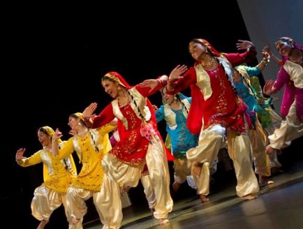 Індійські танці - бхангра (частина 2)