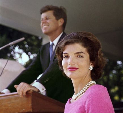 Istoria lui Jackie Kennedy - soția și stilul icoanei președintelui