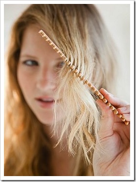 Як позбутися посічених кінчиків волосся вдома і в салоні