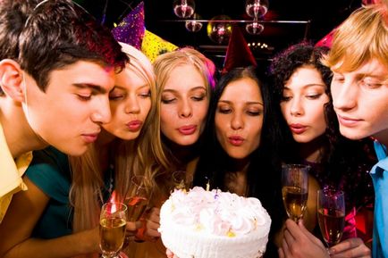 Cum să sărbătoriți a 17-a aniversare - sărbători creativ aniversarea companiei - aniversări și zile de naștere