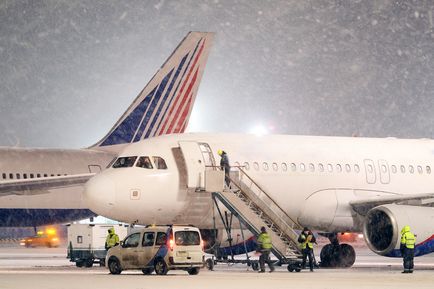 Modul în care prima zăpadă a afectat transportul de sâmbătă va fi mai rău! Meteobest de la fobos