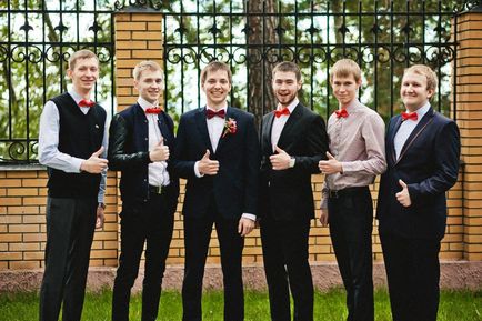 Hogyan kell viselni a boutonniere, esküvő iroda szerencsés élet (jobbra) Hogyan kell viselni a boutonniere, esküvő hivatal szerencsés élet