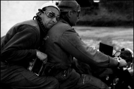 Як стати найбільшим вуличним фотографом 8 порад від Роберта Капи (robert capa) ~ photopoint