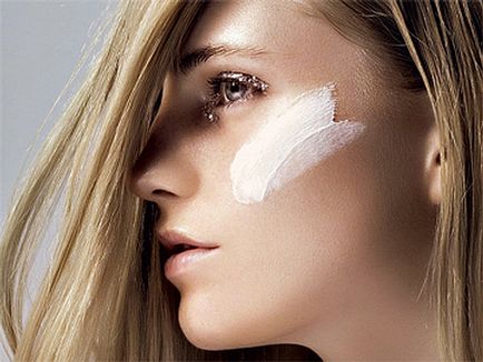 Cum să aveți grijă de pielea sensibilă a feței în primăvară