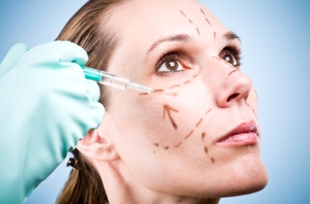 Circulară de facelift Chirurgie plastica