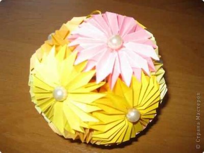 Kusudama - gălbenele - clasă de master cu o fotografie