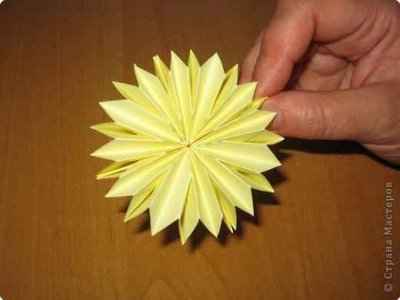 Kusudama - gălbenele - clasă de master cu o fotografie 1