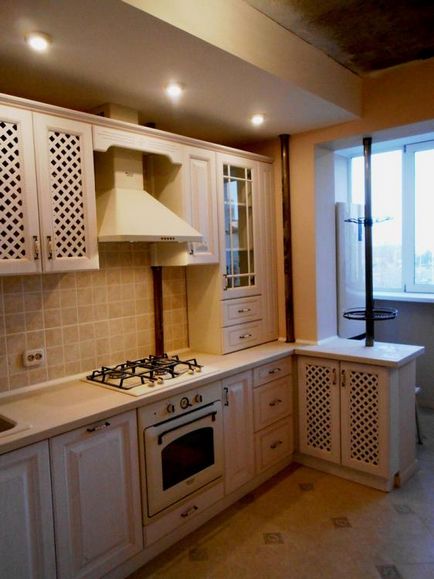 Fácánleves, annak érdekében, szekrény toló Bobruisk bútorok a konyhában a részletfizetést vállalattól dzhiel