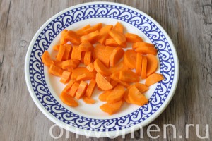 Мариновані помідори з морквою на зиму рецепт з фото крок за кроком