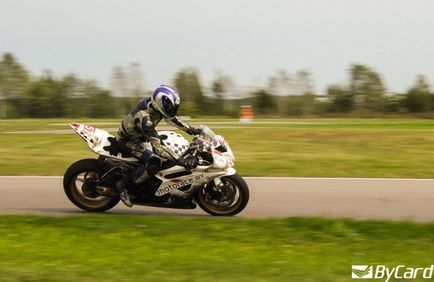 Curse de motoare în Belarus, sau ca copii, avocați și veterani odihnă