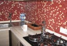 Mozaic în bucătărie bucătărie apron, fotografie și cum să pună propriile mâini, pastă și să se stabilească,