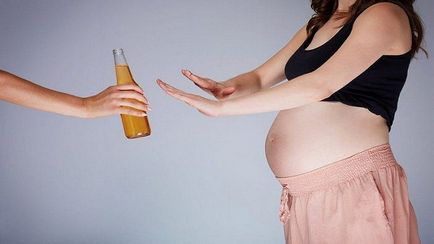 Чи можна вагітним пити пиво